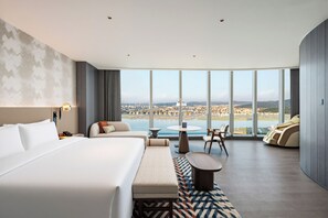 Presidential Suite, River View