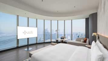Luxury Suite, River View | Hypo-allergenic bedding, down duvets, minibar, blackout curtains