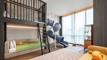 Hypo-allergenic bedding, down duvets, minibar, blackout curtains