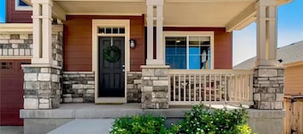 Stylish 4-Bed House /Spruce/ Garden/ Parking/ Wi-Fi