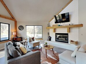 Studio (2 Bedrooms) | Property amenity - Pickleball Paradise in the Smokies (Sevierville)