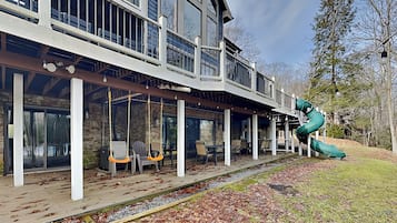 House (6 Bedrooms) | Property amenity