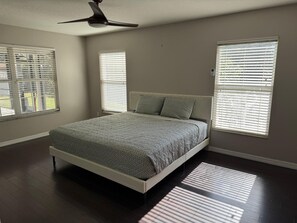 4 多间卧室、WiFi、床单