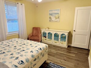 Een strijkplank/strijkijzer, gratis wifi