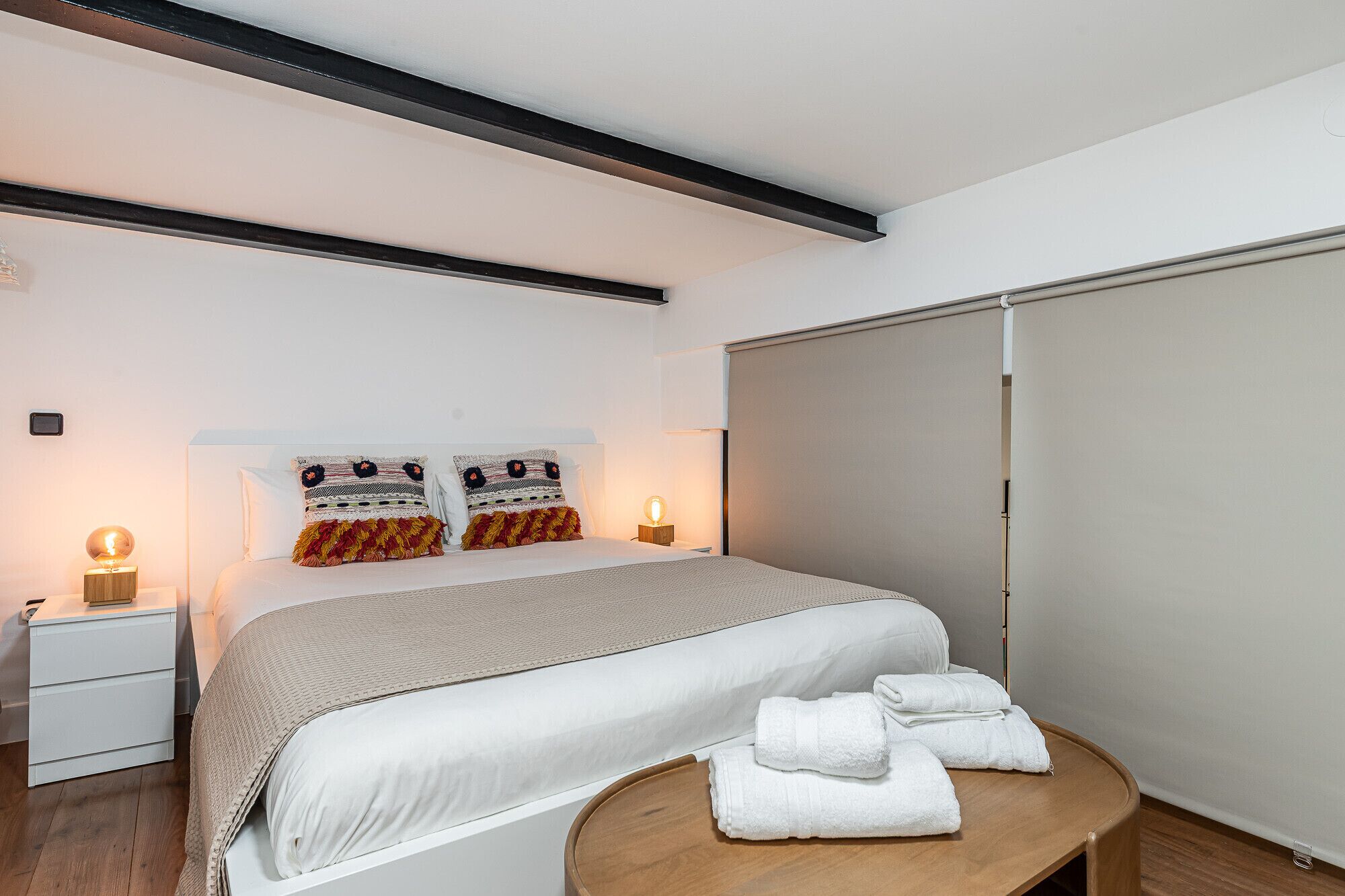 Iron/ironing board, free WiFi