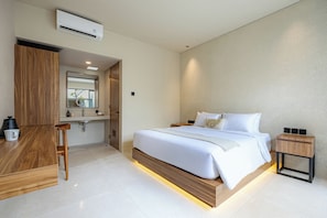 Design Villa, 3 Bedrooms, Private Pool | In-room safe, iron/ironing board, free WiFi - Anavia Private 3BR Villa Canggu (Canggu)