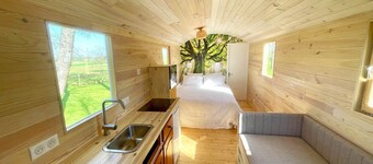 Domaine des Anes - Roulotte de la Clairière