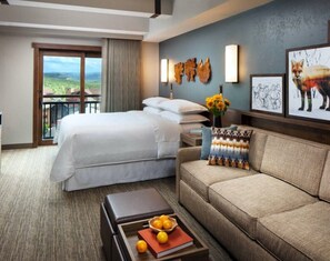 TV - Spectacular Sheraton Studio - Stay in the Heart of the Resort! Ski in/out (Steamboat Springs)