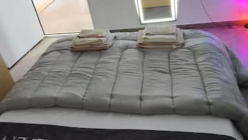 2 chambres, fer et planche Ă repasser, Wi-Fi gratuit
