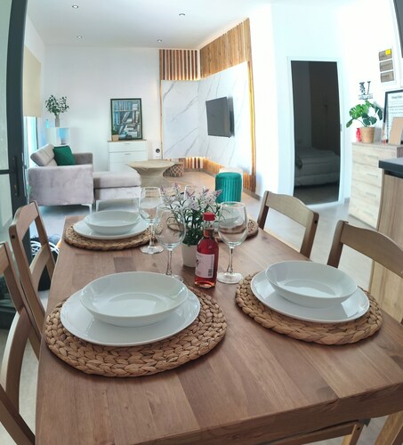 Light garden 2-bedroom lux house perfect for relaxing time
