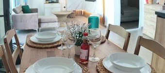 Light garden 2-bedroom lux house perfect for relaxing time