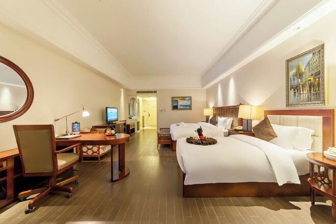 Escrivaninha, espaço de trabalho para notebook, Wi-Fi de cortesia