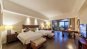 Habitación Confort con 2 camas individuales, vistas al jardín | Escritorio, espacio para trabajar con un portátil, wifi gratis