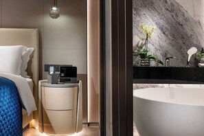 Tabla de planchar con plancha y wifi gratis 