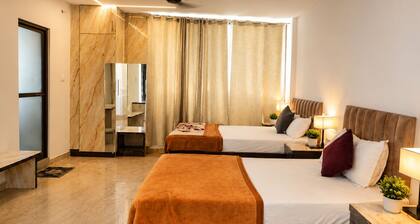 Satyam Guest House