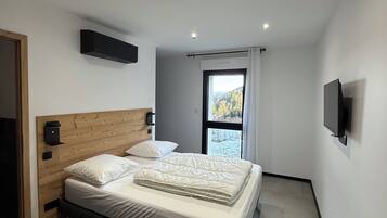 6 Schlafzimmer, Bügeleisen/Bügelbrett, WLAN, Bettwäsche