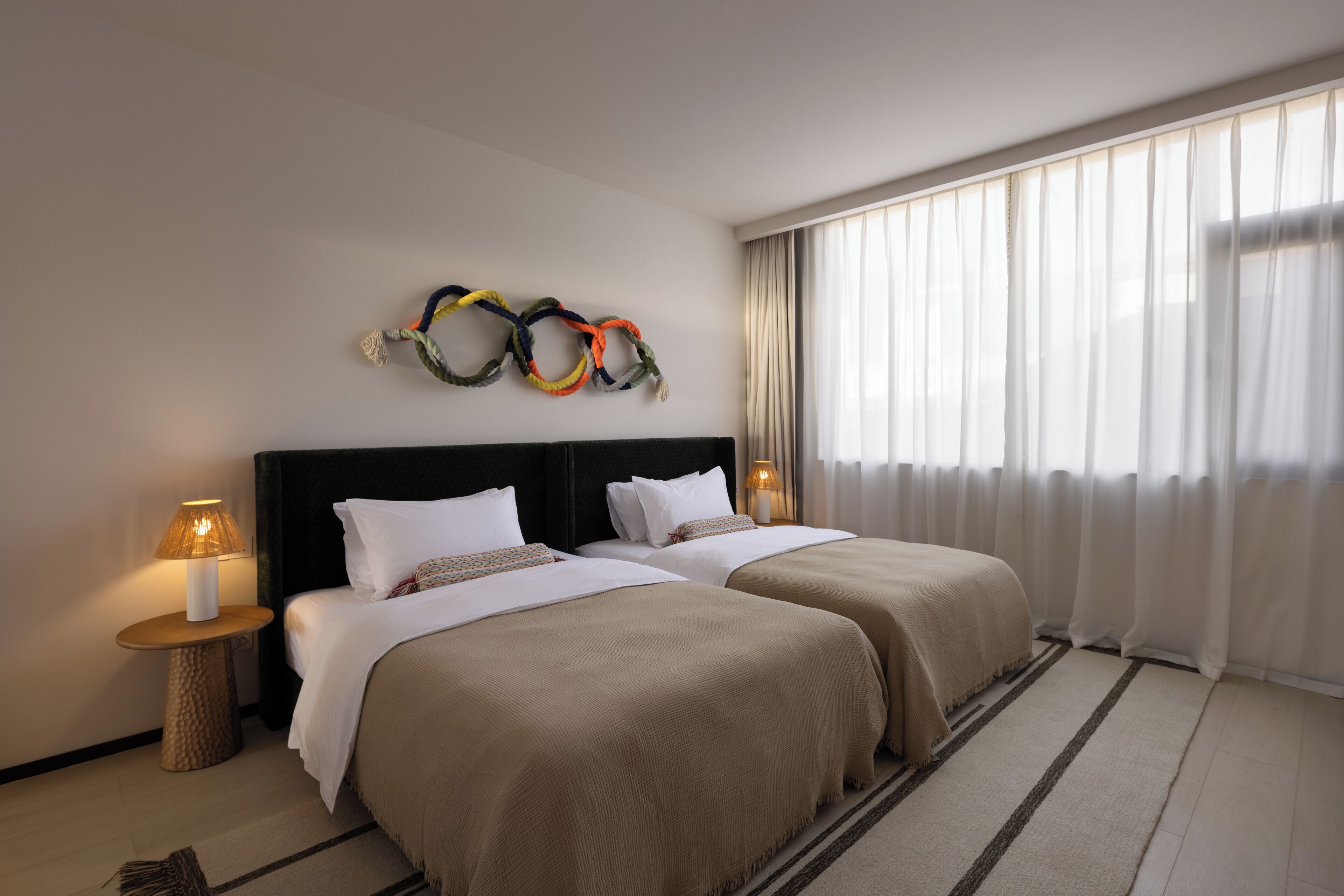 Minibar, individually decorated, individually furnished