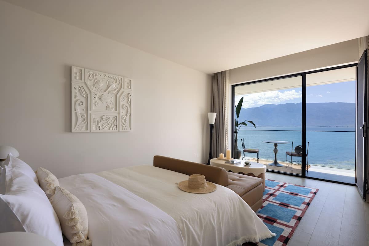 Standaard tweepersoonskamer, patio, uitzicht op zee | Kameruitzicht