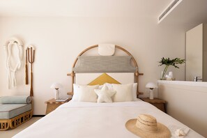 Superior Double Room, Patio, Sea View