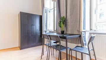 Basic Apartment | Iron/ironing board, free WiFi