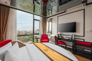 Deluxe Double Room, Balcony - Grand&Spa Hotel Đô Nghĩa (Xa Nam Phuong Tien, Huyen Chuong My)