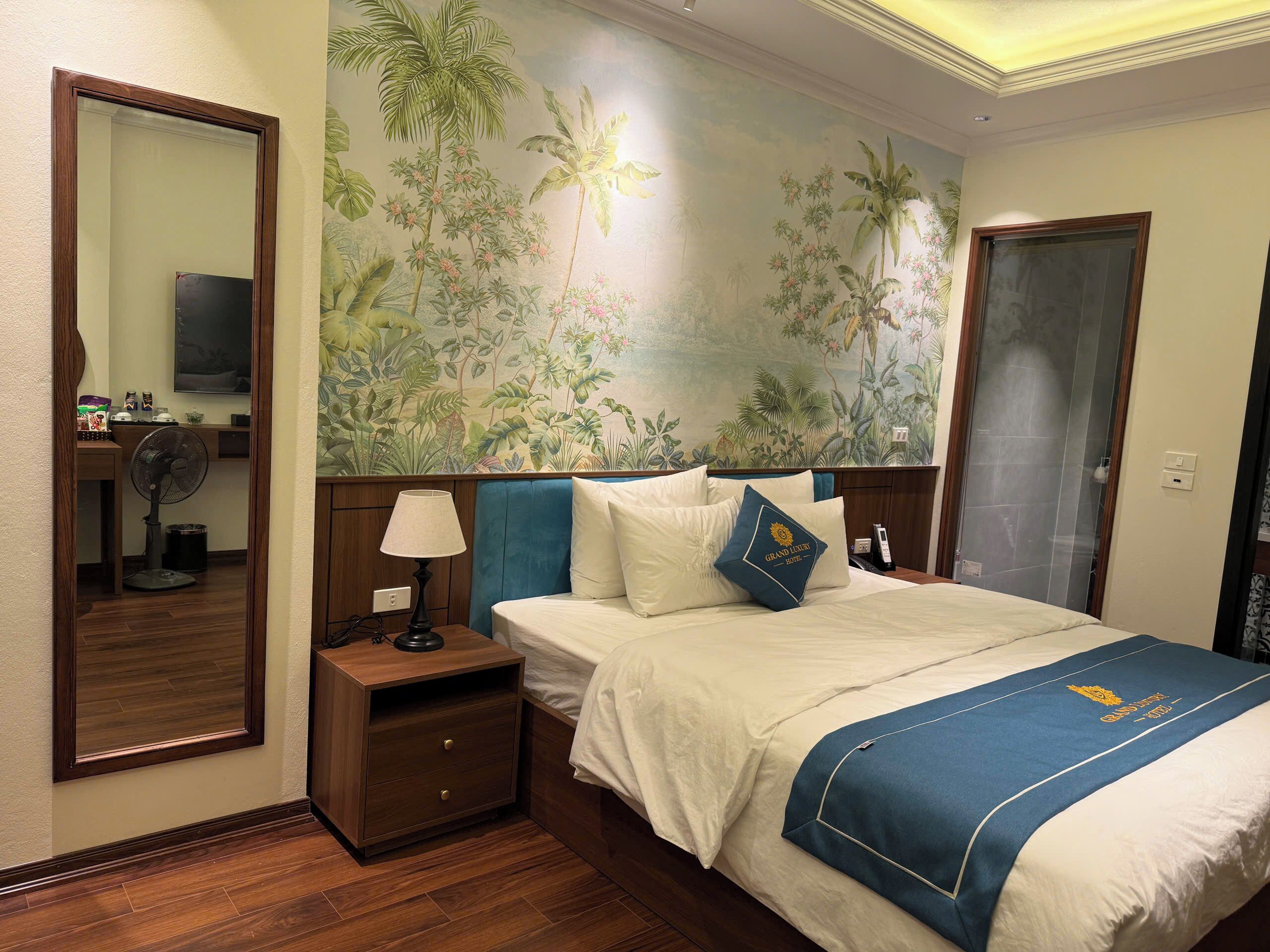 Superior Double Room | Desk, free WiFi, bed sheets