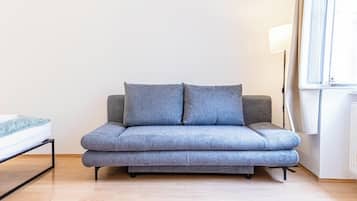 Basic Room | Iron/ironing board, free WiFi