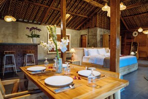 One Bedroom Suite Pool Villa | In-room dining - Sena Villa Ubud (Ubud)