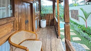 Vila, kolam renang pribadi, pemandangan kebun | Meja kerja dan Wi-Fi gratis