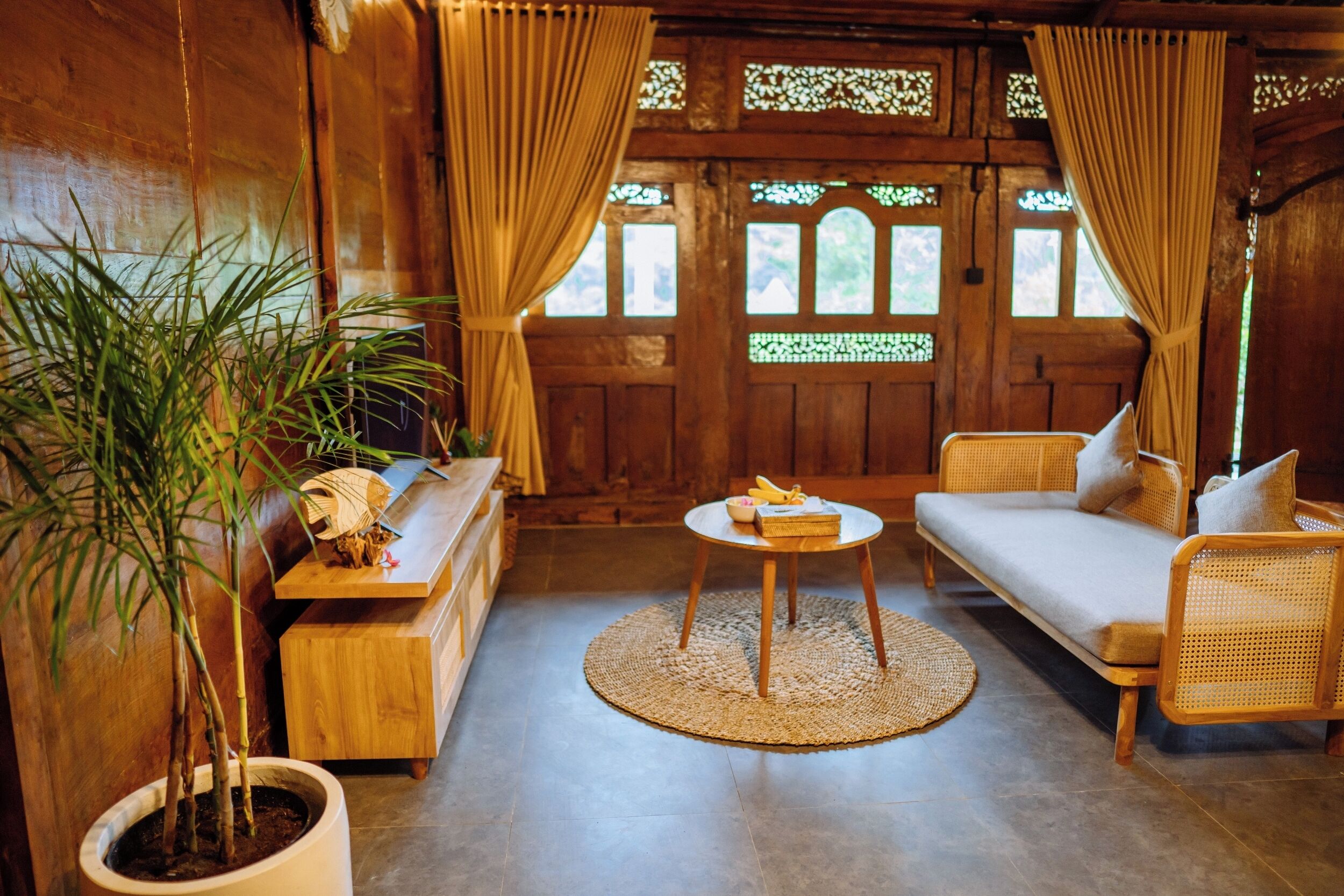 One Bedroom Suite Pool Villa | Living area