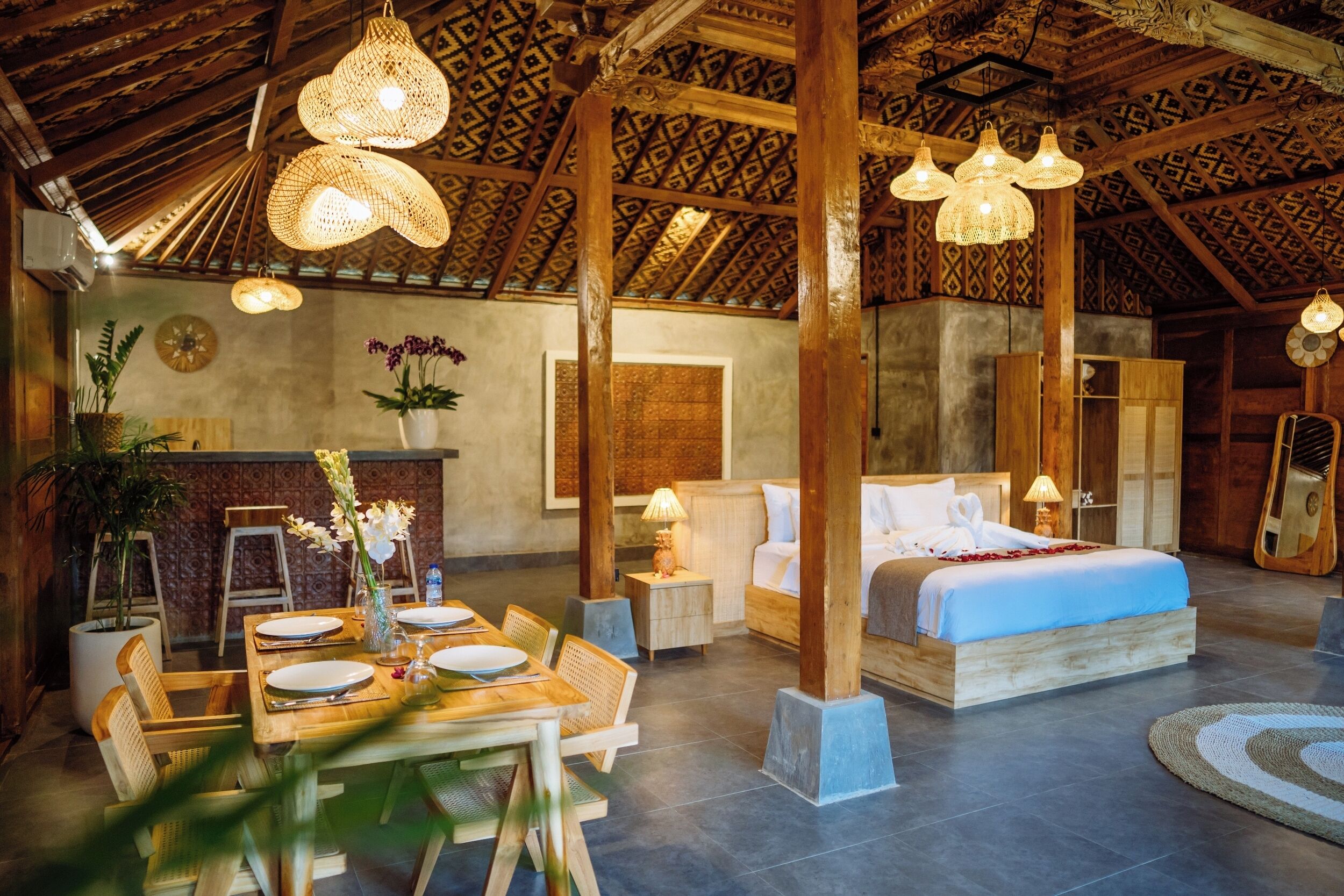 One Bedroom Suite Pool Villa | Living area