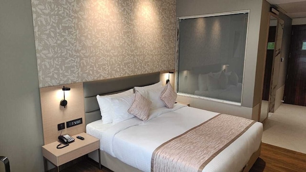 Schreibtisch, kostenloses WLAN