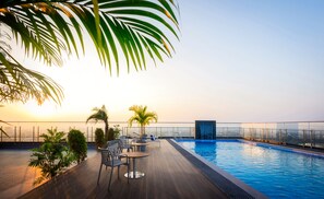 Outdoor pool - Effotel By Sayaji Sangli (Miraj)