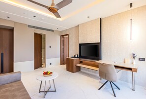 グランド スイート バルコニー | リビング エリア