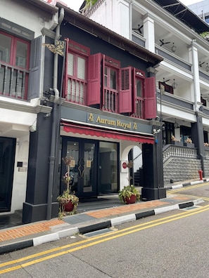 Exterior - Aurum Royal (Singapore)