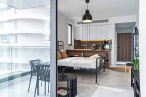 Studio, 1 Double Bed with Sofa bed, Kitchenette, City View | Egyptian cotton sheets, premium bedding, individually decorated - Dusk - Studio by Plus 49 in Mackenzie (Larnaca)