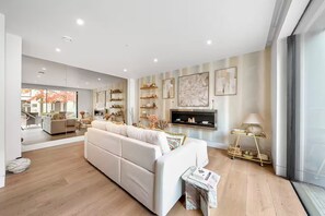 Smart TV - The Villas W9 -a gated development near Notting Hill/Paddington- private parking (London)