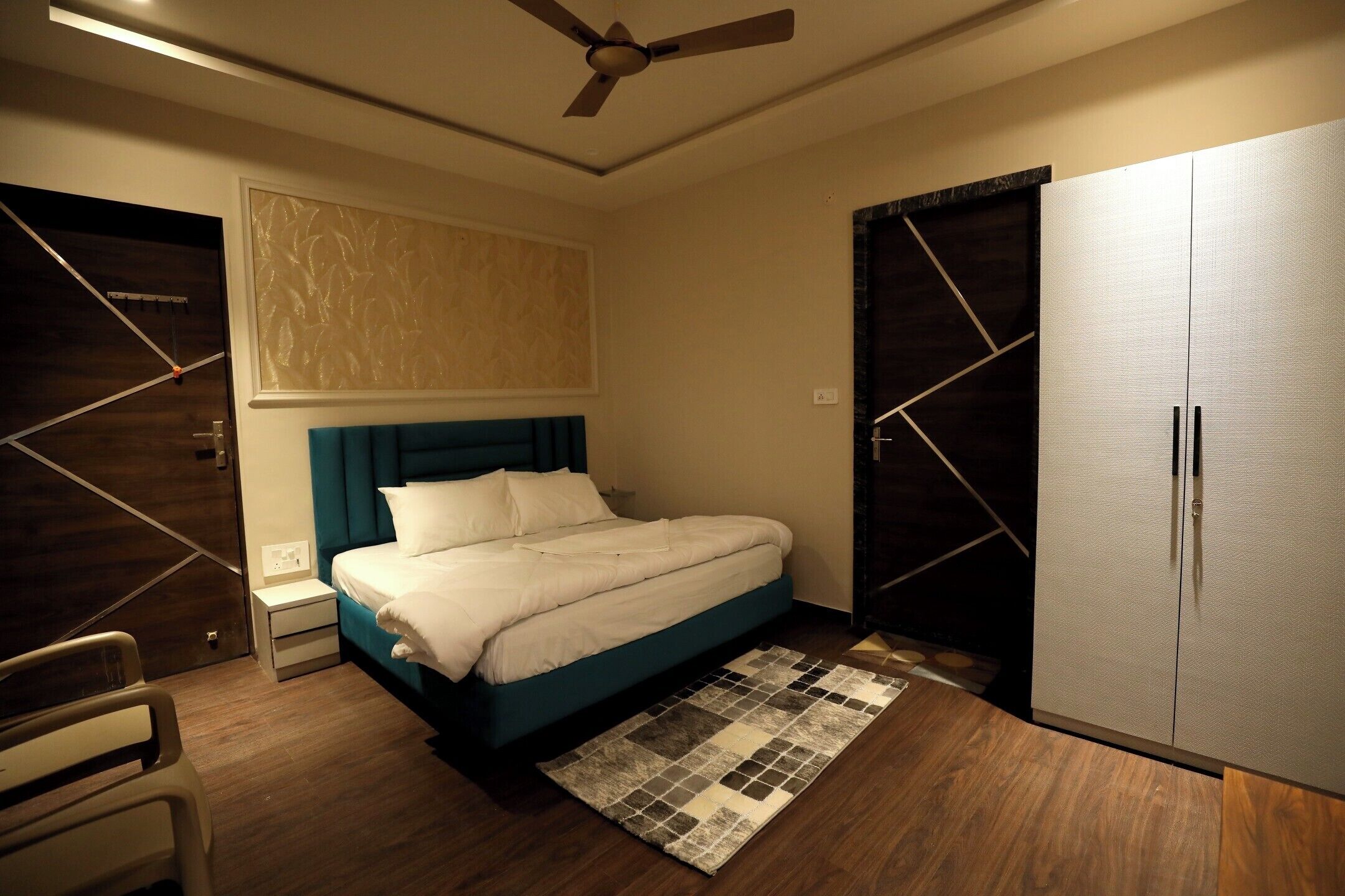 4 chambres, Wi-Fi gratuit, draps fournis