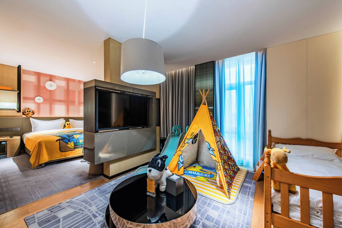 Family Triple Room, City View | City view