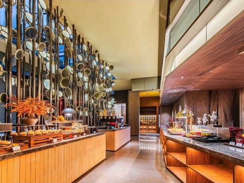 Intercity Hangzhou Qingchun Road Hotel