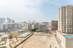 Exterior - Perfectly Positioned Near Dubai Miracle Garden and Butterfly Garden (Dubai)