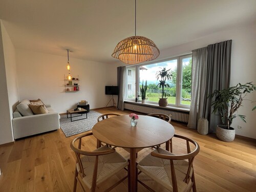 Idyllische Wohnung mit Bergblick nahe Simssee & Chiemsee