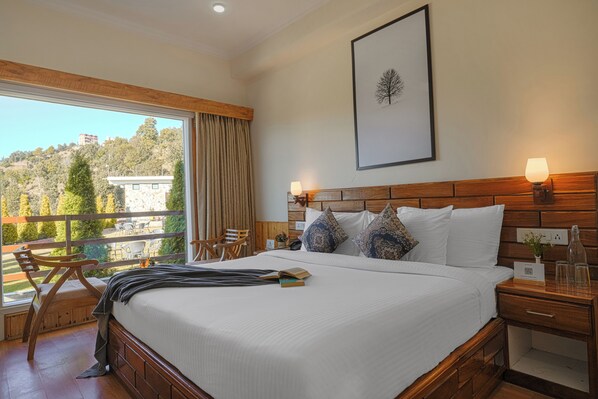 ห้องดีลักซ์ดับเบิล, วิวภูเขา | เตารีด/โต๊ะรีดผ้า, Wi-Fi ฟรี