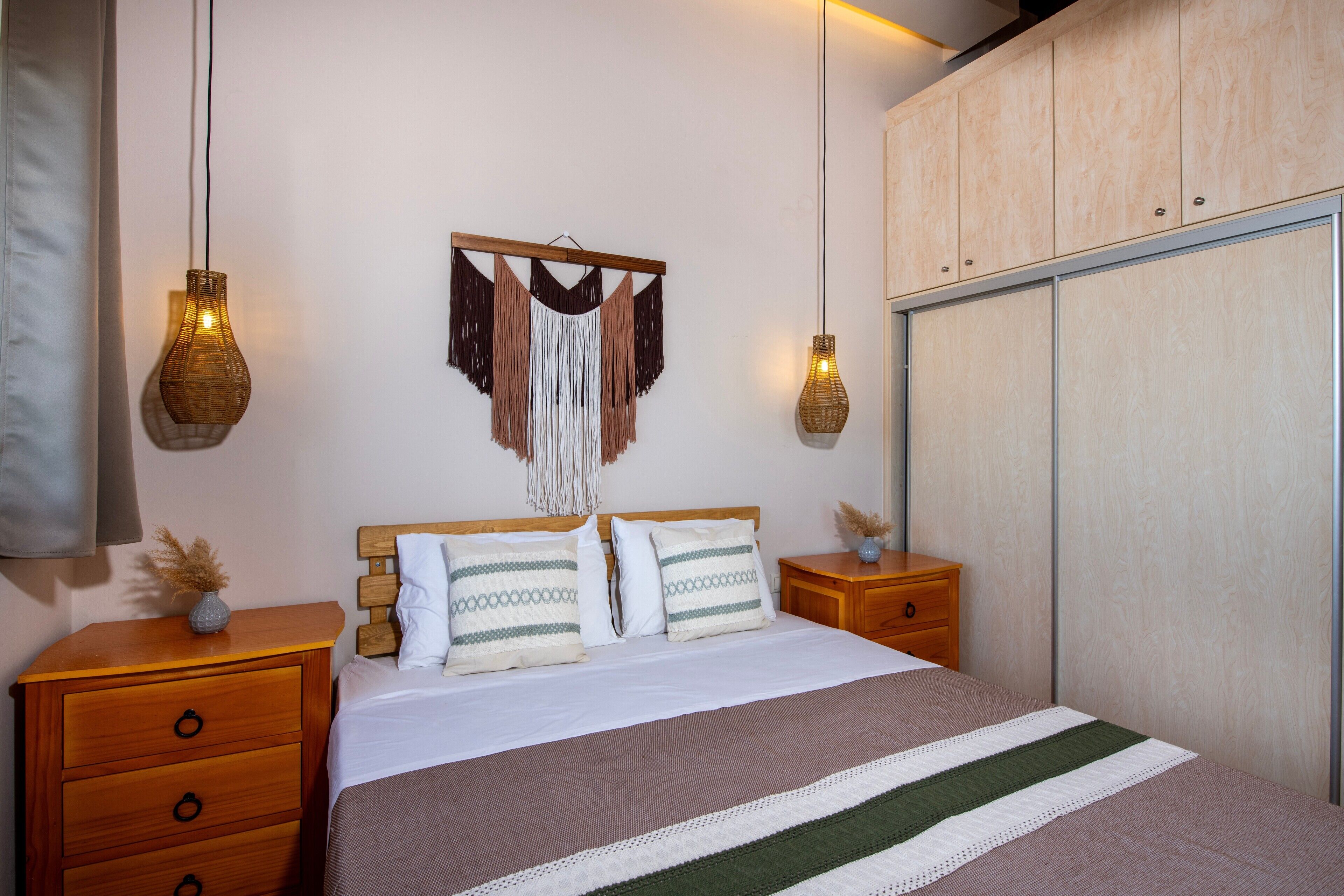 4 Schlafzimmer, Zimmersafe, Bügeleisen/Bügelbrett, kostenloses WLAN