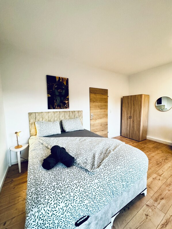 Apartamento básico | Ferros/tábuas de passar roupa