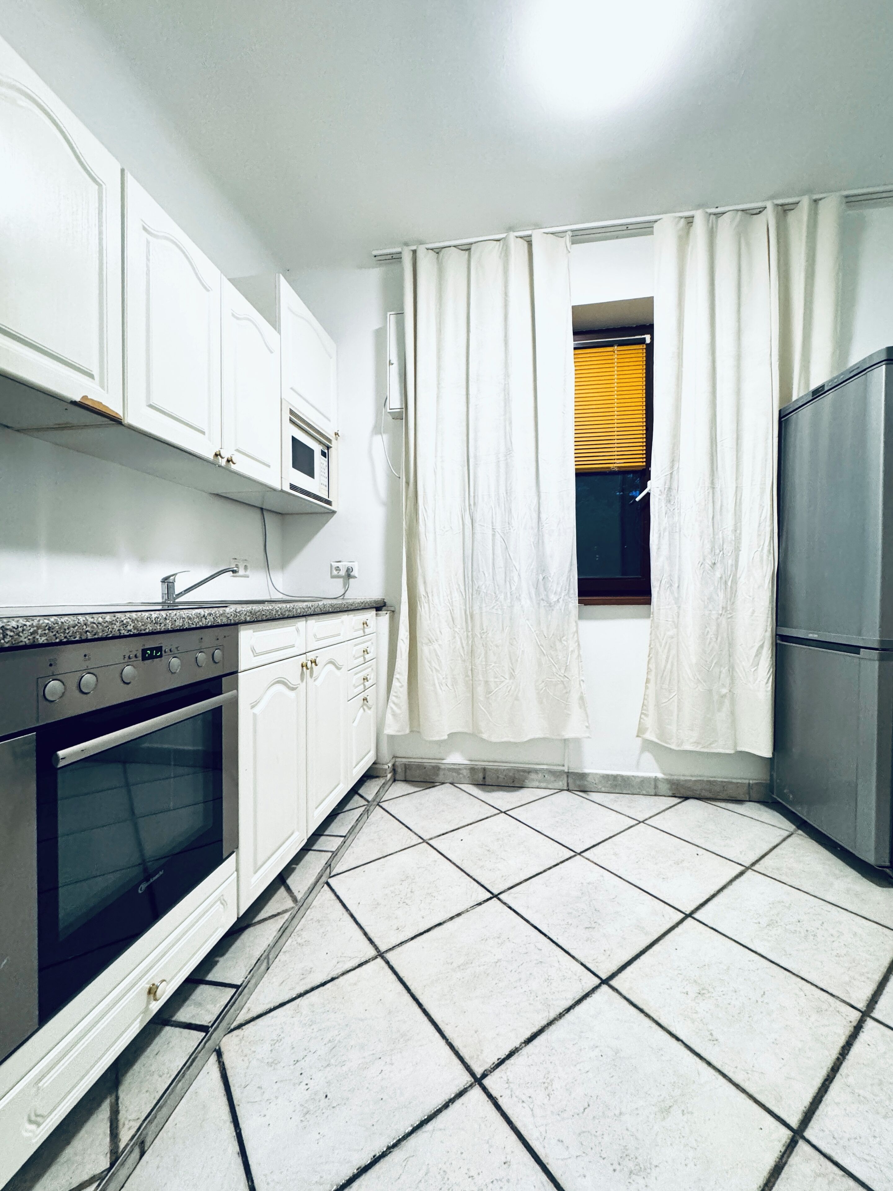 Basic Apartment | Private kitchen