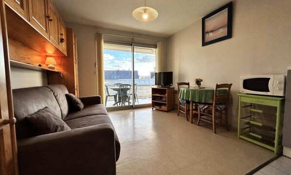 Living area - Studio for 2 People (Erquy)