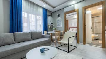 Classic Condo, 1 Double Bed with Sofa bed, Non Smoking, Private Bathroom | Desk, laptop workspace, blackout curtains, soundproofing