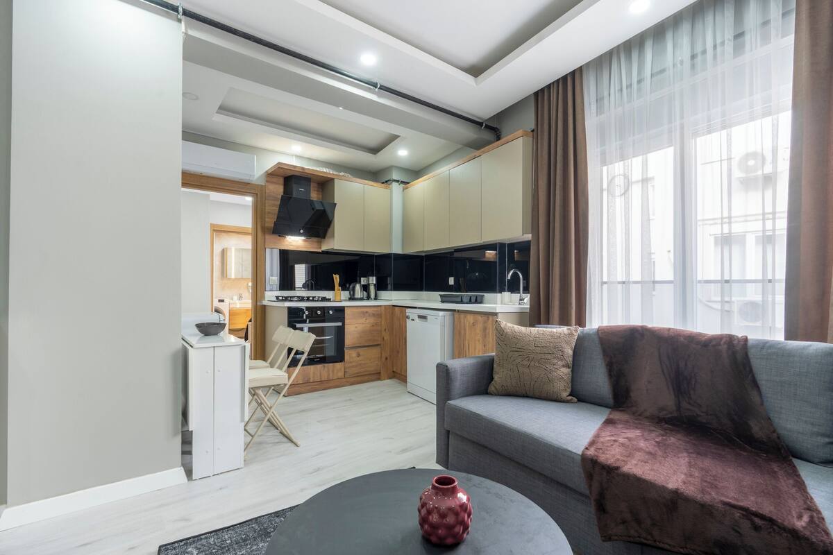 Standard-Apartment, 1 Schlafzimmer, Nichtraucher, Küche | Schreibtisch, laptopgeeigneter Arbeitsplatz, Verdunkelungsvorhänge