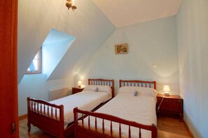 2 Schlafzimmer, Bügeleisen/Bügelbrett, WLAN